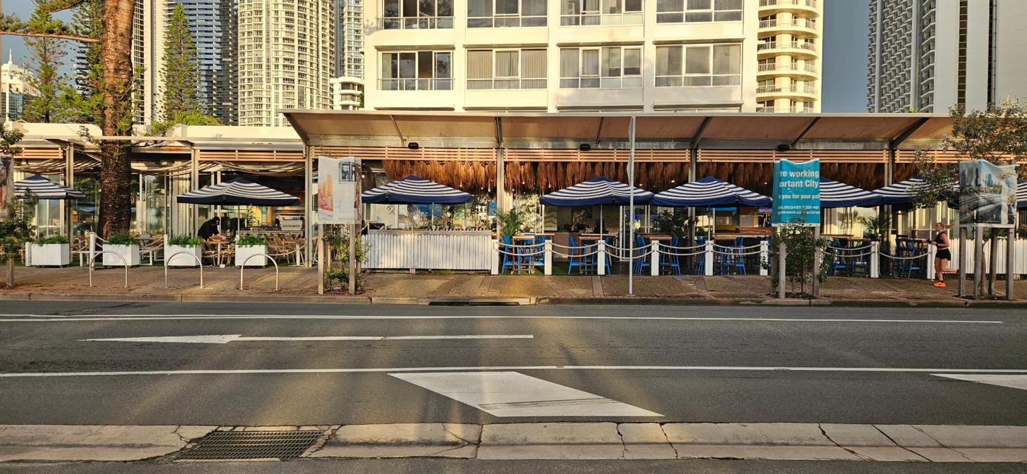 Beachfront Studio Gold Coast Exterior photo